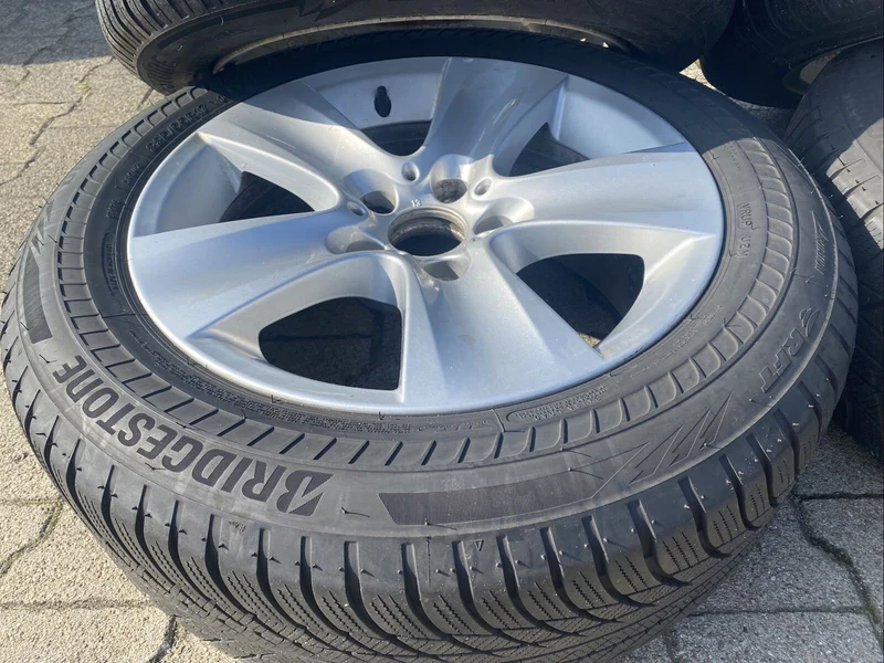 BMW F10 F12 Styling 327 Alufelgen WINTERREIFEN BRIDGEST. 225 55 R17 101V 6790172
