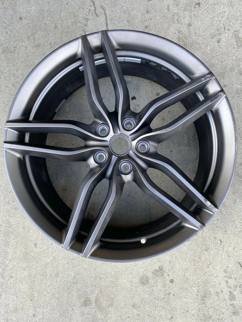 1x ORIGINAL FERRARI FF 8.5J x 20 ALUFELGE 272381 VORNE GESCHMIEDET LACKIERT