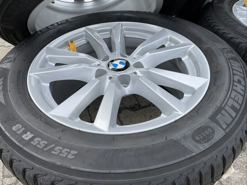 BMW X5 F15 ALUFELGEN STYLE 446 MICHELIN WINTERREIFEN 255 55 R18 109H RDC 6853952