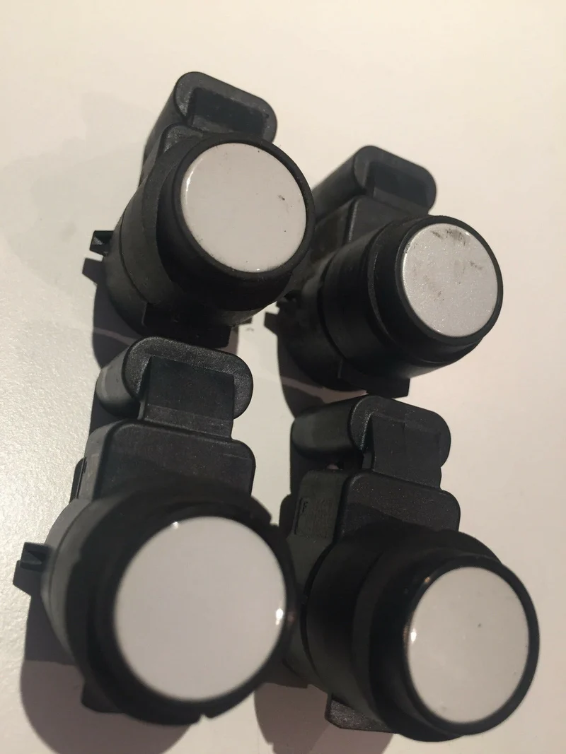 4x BMW E81 E82 E87 E88 E90 E91 E92 E93 PDC Sensor Weiss 6935598