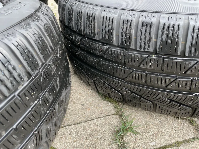 BMW F34 GT Alufelgen Styling 395 WINTERREIFEN RSC PIRELLI 225 55 R17 97H 6859025
