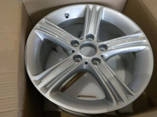 1x NEUE ORIGINAL BMW F30 F31 F35 F32 F33 F36 ALUFELGE 6796242 Styling 393 ET37