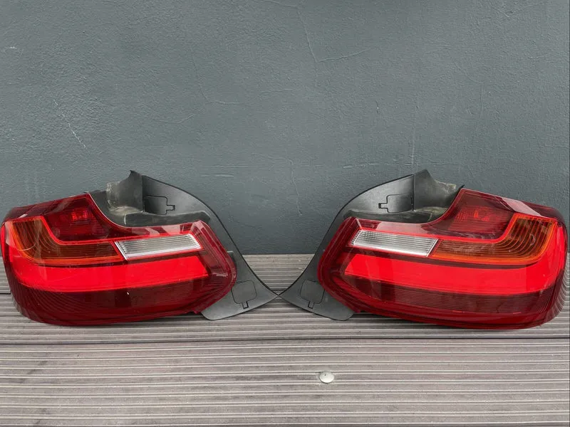 BMW SET LED F22 F23 M2 Rückleuchte 7295424 HIGH 7295423 Heckleuchten BJ 2018