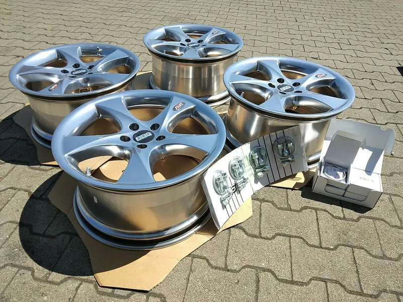 4x NEUE BMW BBS AIR X5 E53 E70 X3 E83 Alufelgen AI 002 10J 20Zoll ET35 - 0546020
