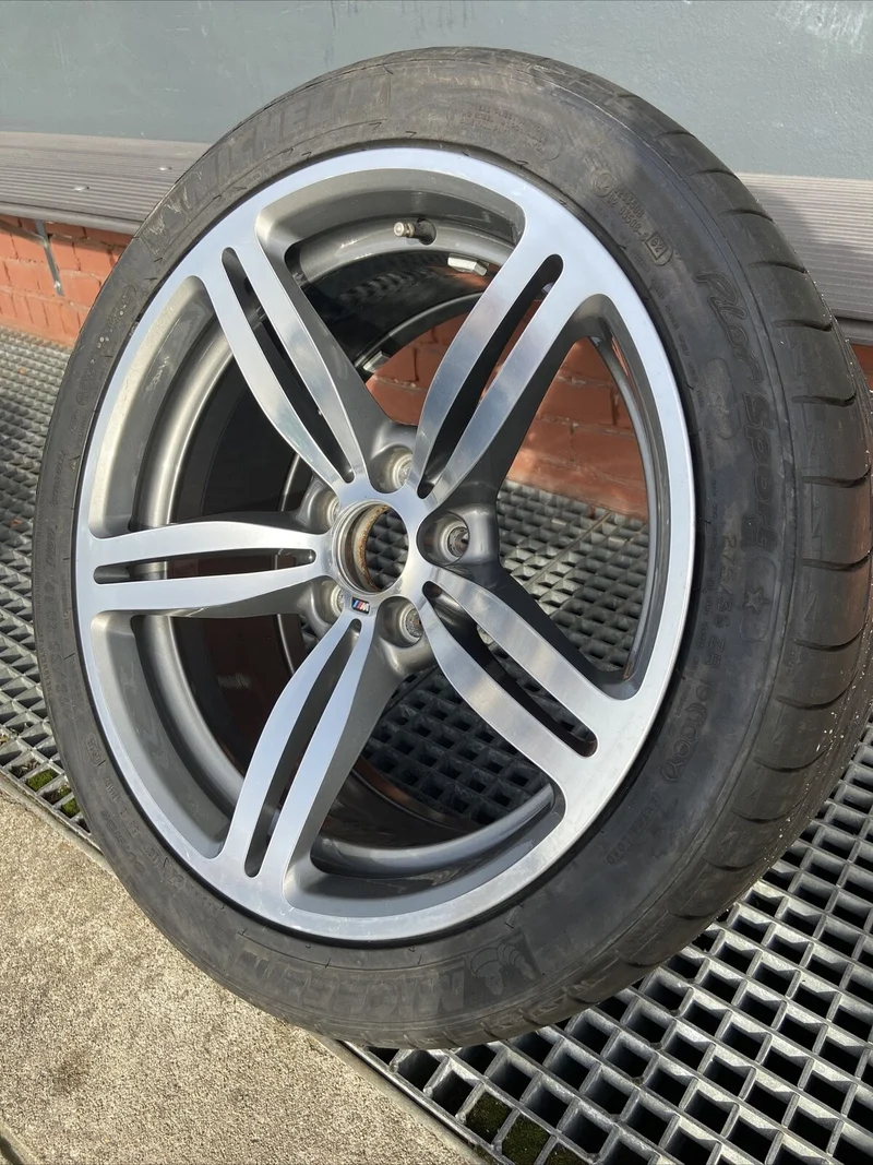 1x SELTENE ORIGINAL BMW E61 E60 M5 M167 ALUFELGE FÜR HINTERACHSE 9J 2283251 IS17