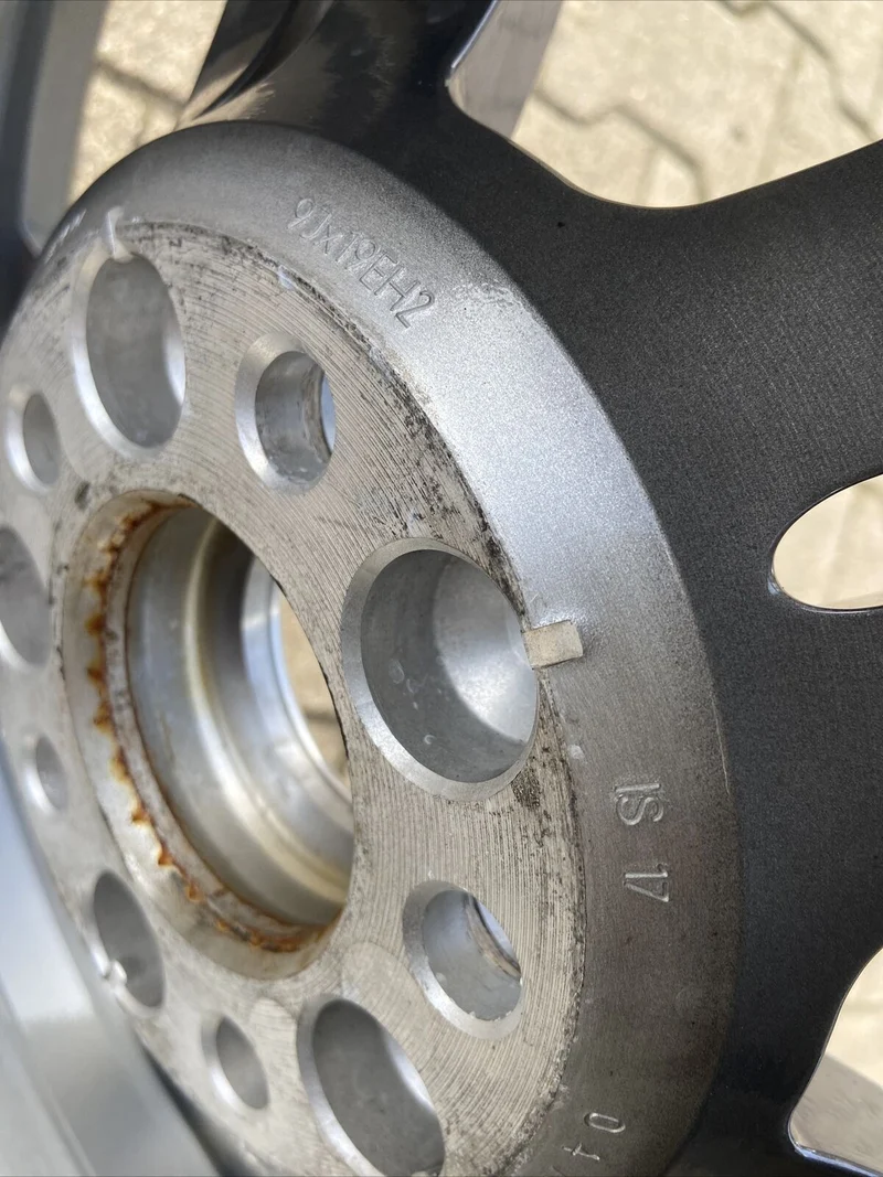 1x SELTENE ORIGINAL BMW E61 E60 M5 M167 ALUFELGE FÜR HINTERACHSE 9J 2283251 IS17