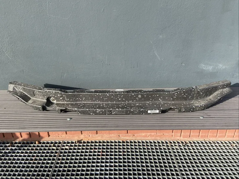1x NEUE BMW F20 F21 M PAKET LCI Querträger 7255393 Stoßabsorber 8064455 Styropor
