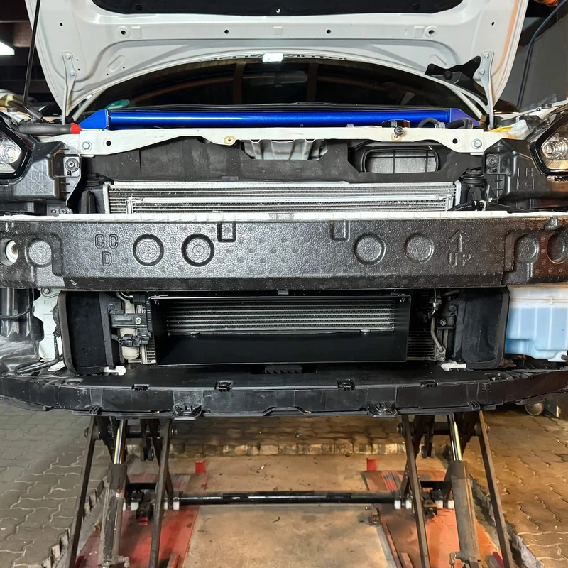 UMC Ölkühlerkit Toyota GR86 / Subaru BRZ 2