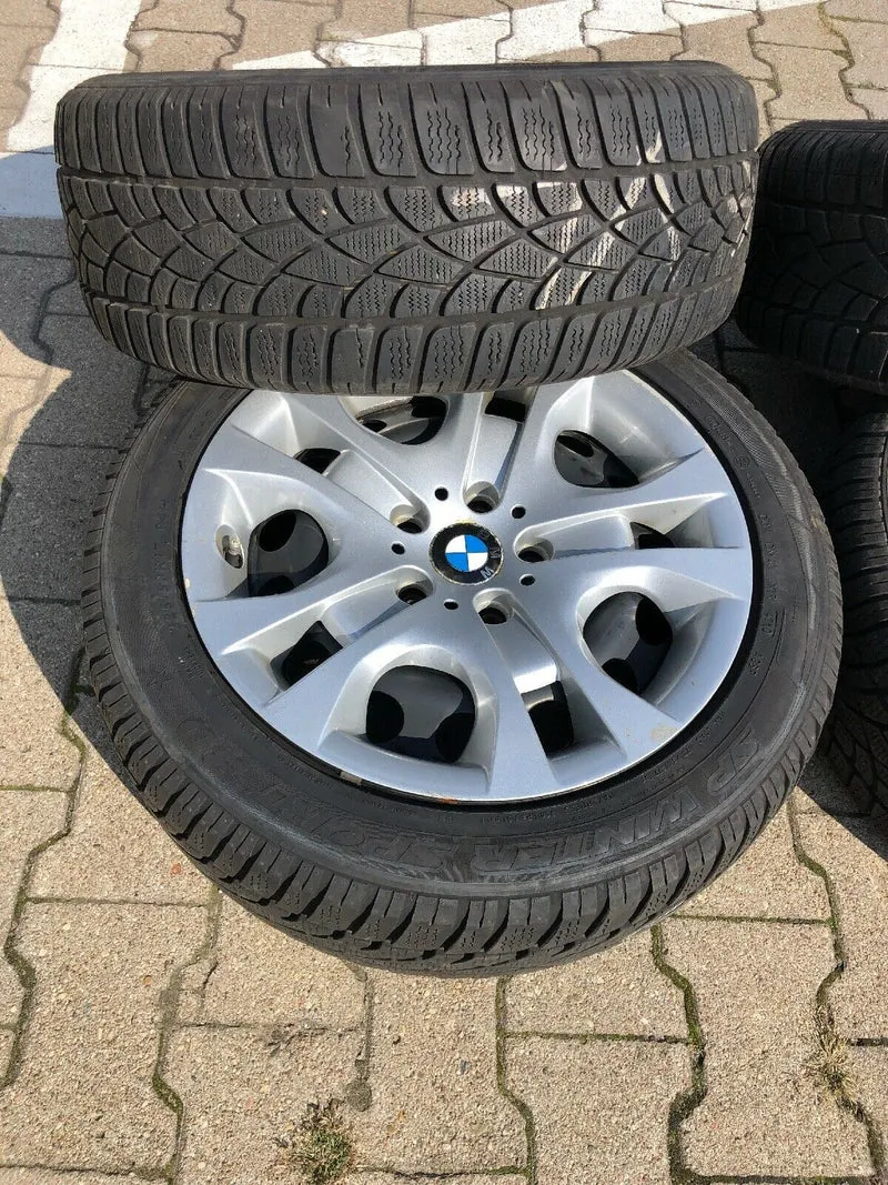 BMW X1 E84 Winterreifen 225 50 R17 94H DUNLOP SP WINTER SPORT 3D m RADKAPPEN