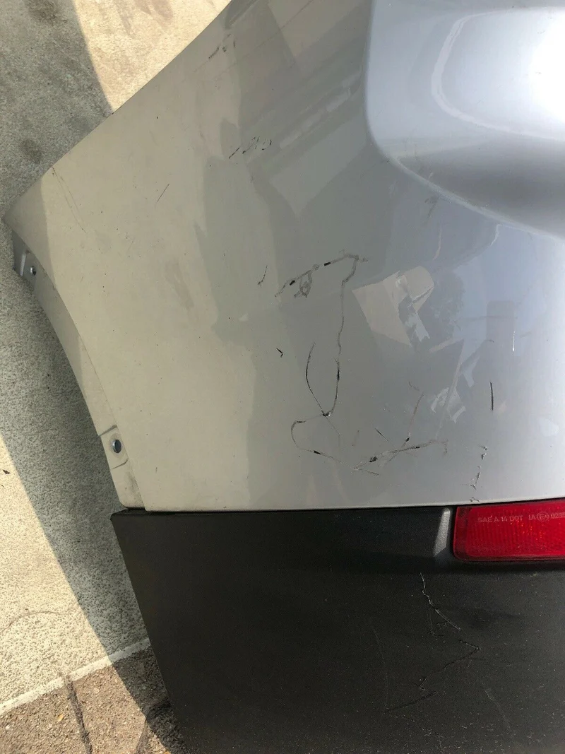 BMW X1 F48 NEUESTE MODELL Stoßstange 7355260 MITTE 7355271 mit PDC 7332323