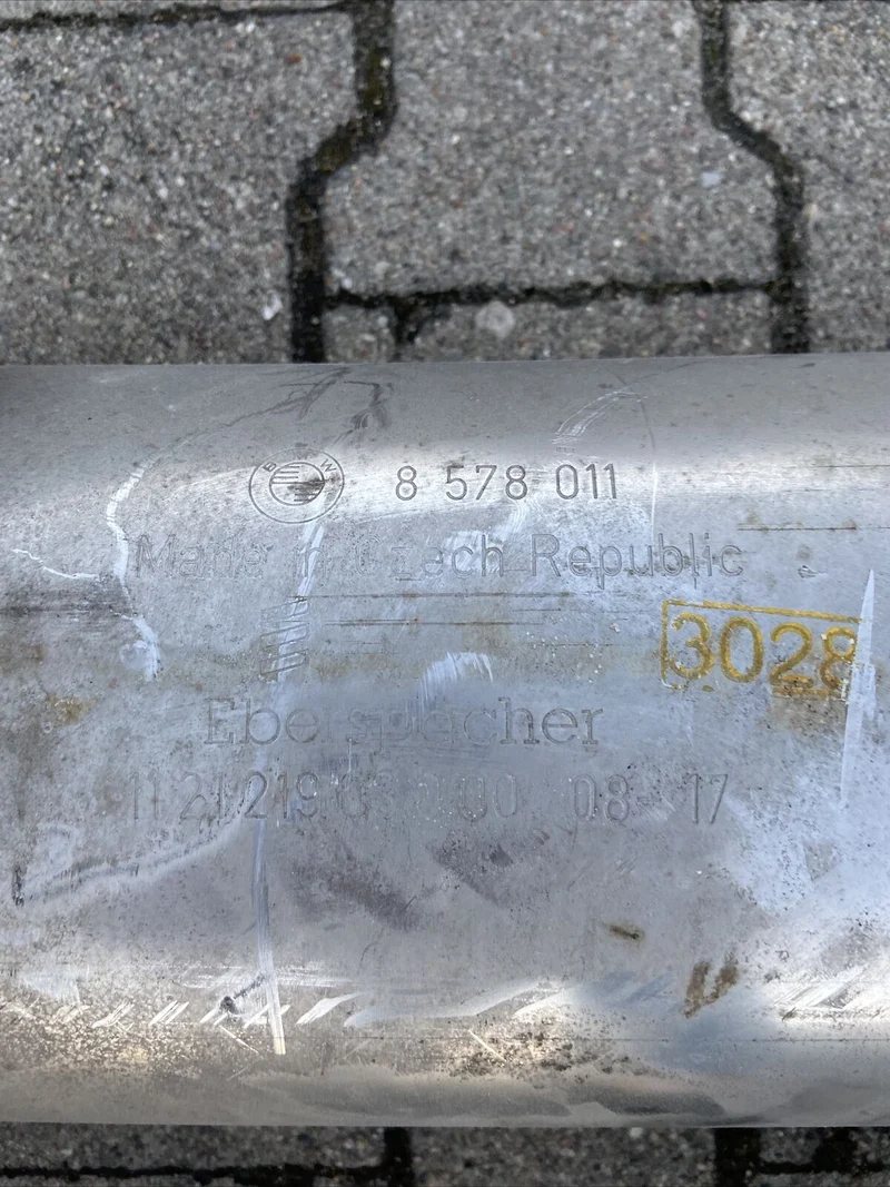 Original BMW F30 F31 Auspuff Endschalldämpfer Auspuffanlage 8578011