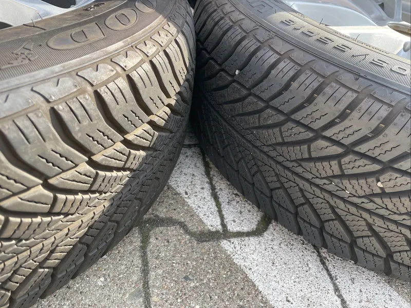 BMW F20 F21 F22 V Speiche 378 ALUFELGEN 205 55 R16 91H Winterreifen RSC 6796202