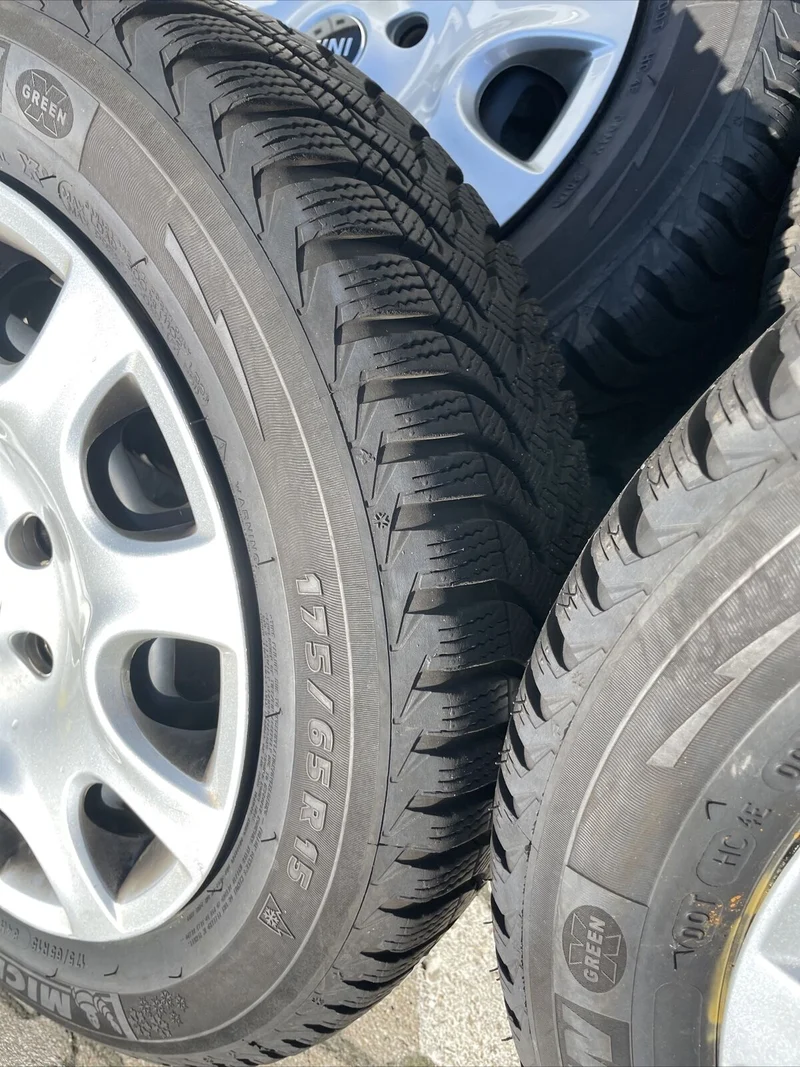 MINI COOPER ONE F56 F55 F57 Winterreifen RDCI 175 65 R15 84H MICHELIN RADKAPPEN
