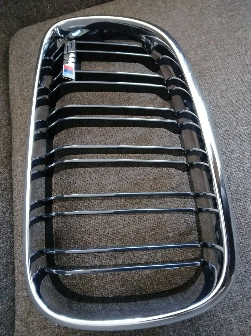 NEU Original BMW 2er M2 F87 LCI Ziergitter Niere Links 8064143