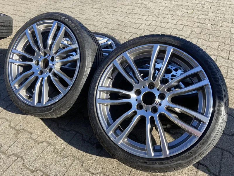 BMW F30 F31 F32 M403 ALUFELGEN 7845882 & 7845883 SOMMERREIFEN 19“ GOODYEAR RSC