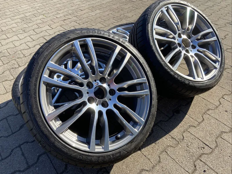 BMW F30 F31 F32 M403 ALUFELGEN 7845882 & 7845883 SOMMERREIFEN 19“ GOODYEAR RSC