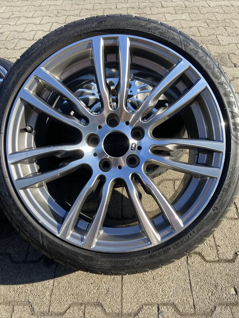 BMW F30 F31 F32 M403 ALUFELGEN 7845882 & 7845883 SOMMERREIFEN 19“ GOODYEAR RSC