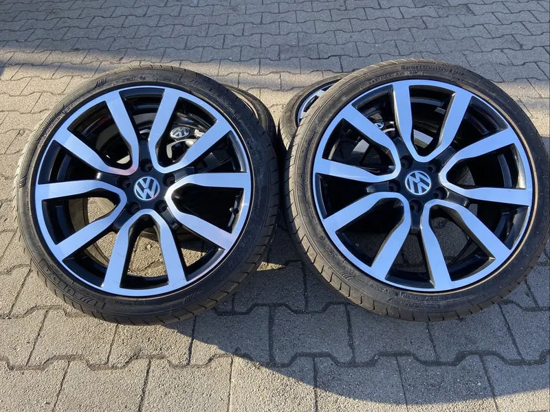 VW GOLF 6+7 GTI SERRON Alufelgen FULDA Sommerreifen 225 40 R18 92Y 5K0601025 AC
