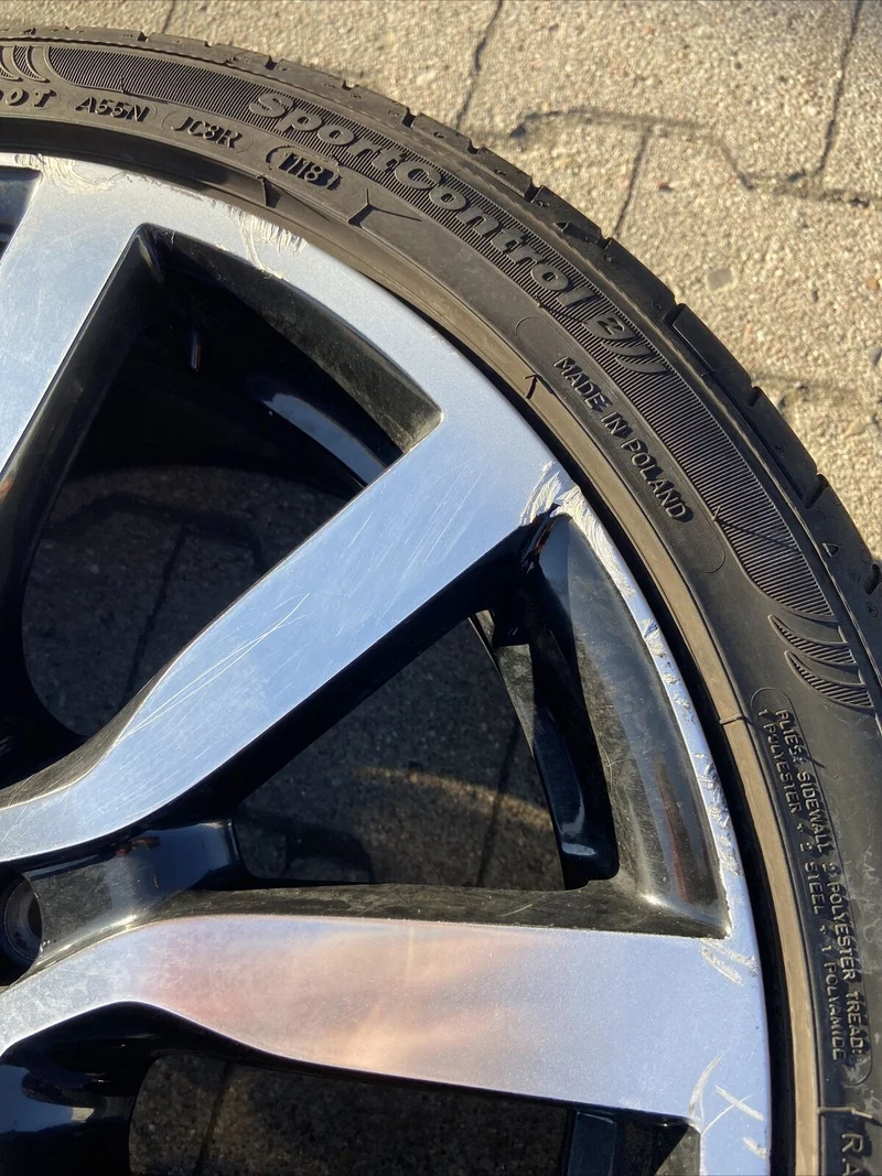VW GOLF 6+7 GTI SERRON Alufelgen FULDA Sommerreifen 225 40 R18 92Y 5K0601025 AC