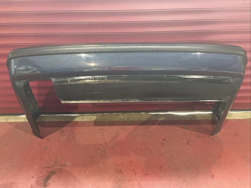 ORIGINAL BMW 7er E32 Stoßstange hinten Verkleidung Stoßfänger 1908073