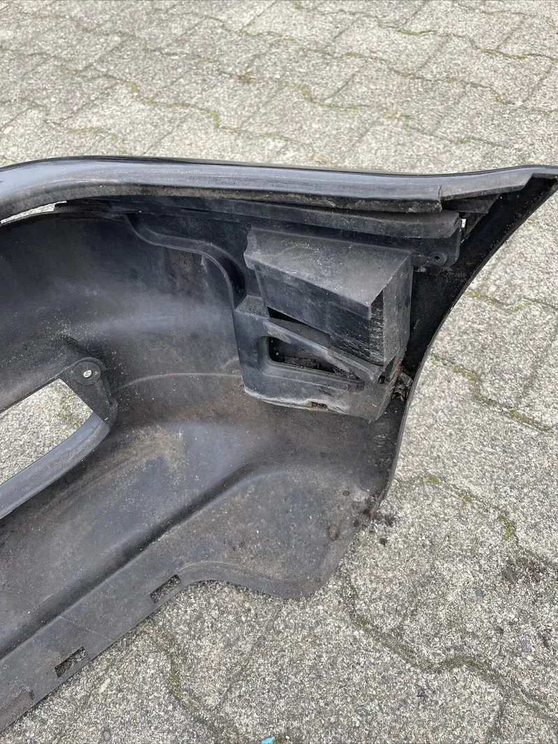 Original BMW 7er E38 Stoßstange vorne 5111 8125302