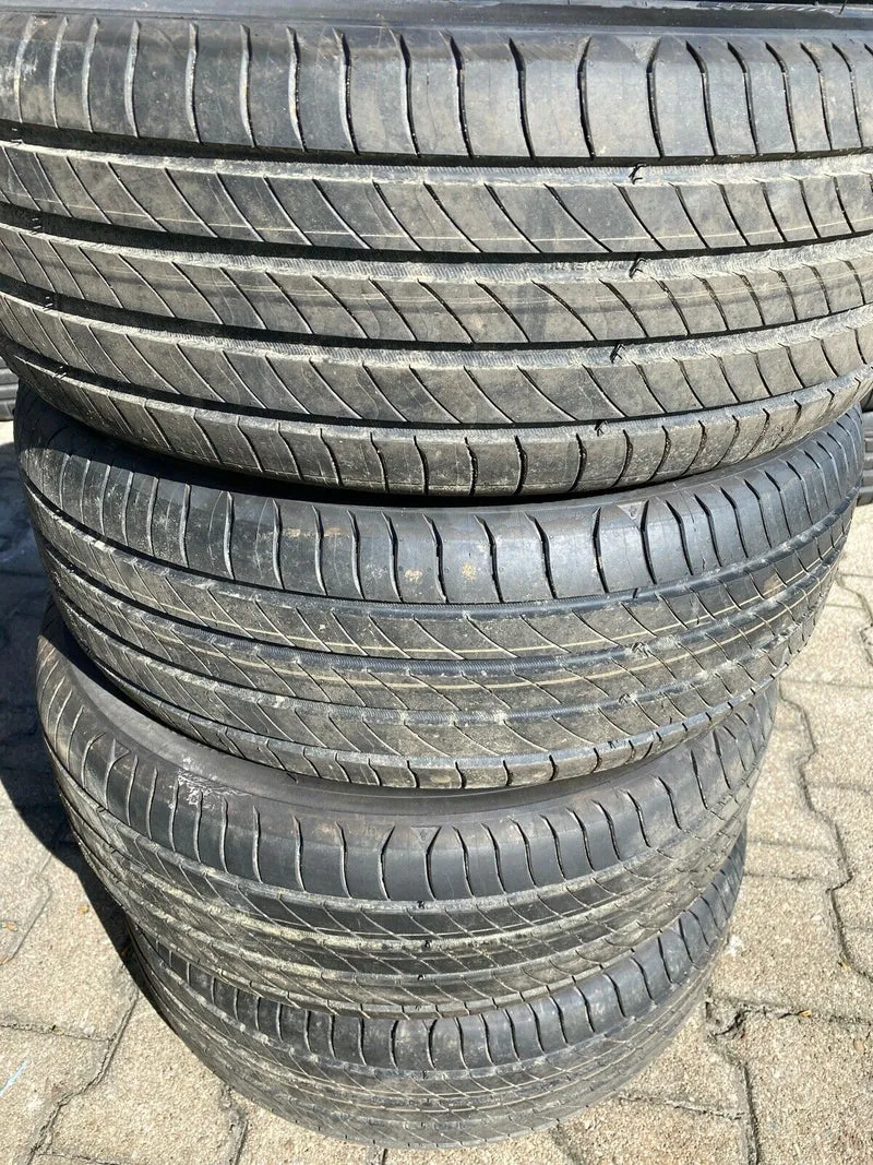 4x NEUWERTIGE BMW MINI MICHELIN PRIMACY 4 Sommerreifen 195 55 R16 87W DOT4219