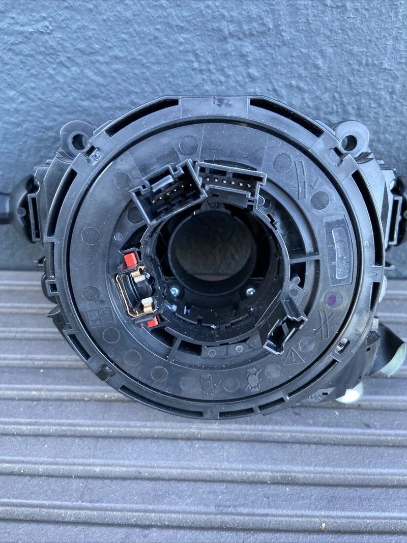 BMW X6 F16 F86 Wickelfederkassette Wickelfeder Schaltzentrum 9368589 Schleifring