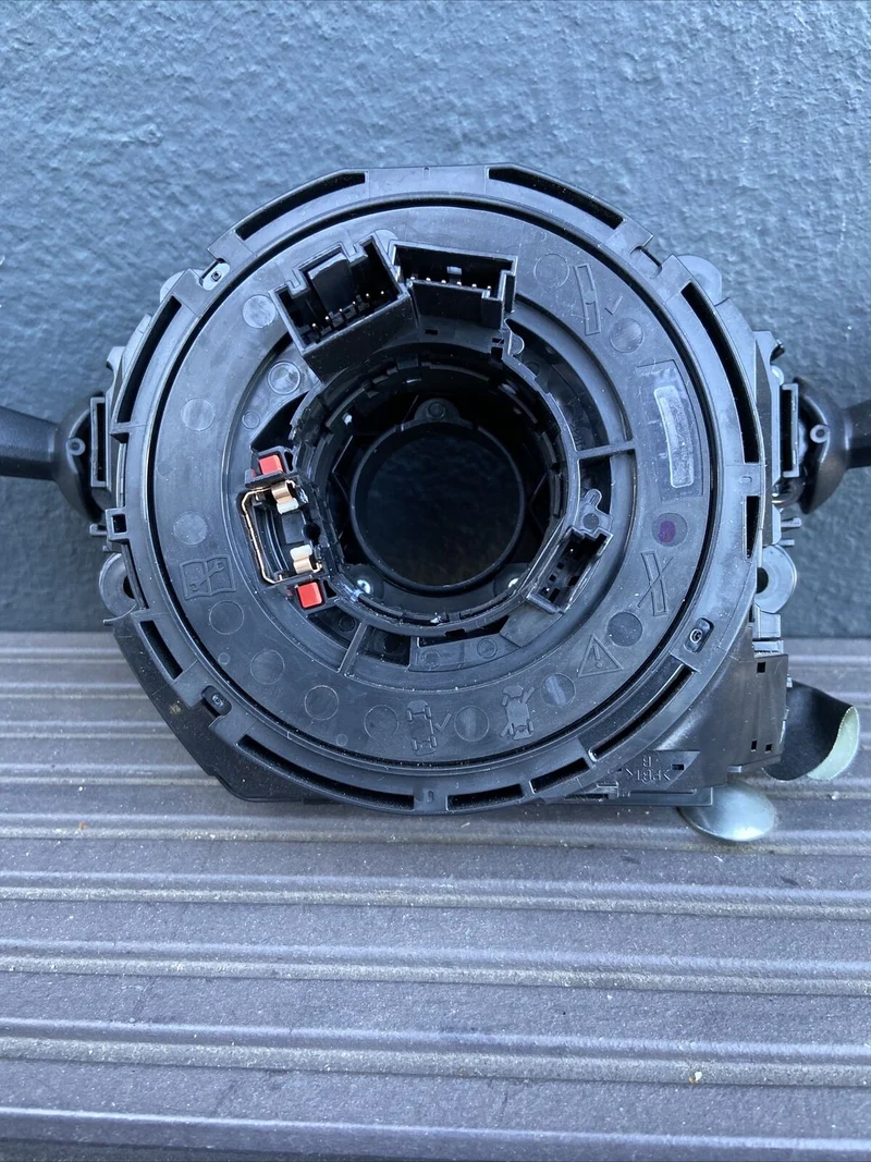 BMW X6 F16 F86 Wickelfederkassette Wickelfeder Schaltzentrum 9368589 Schleifring