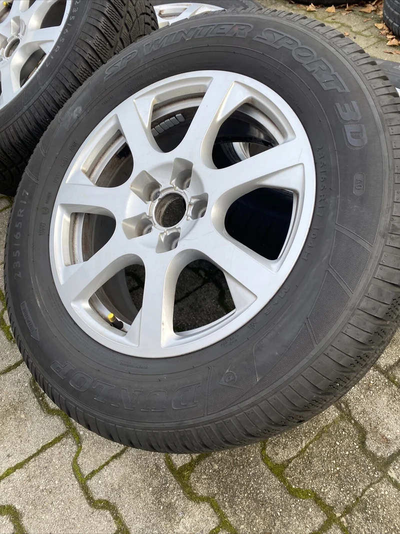 AUDI Q5 Alufelgen 8R DUNLOP SP 8R0601025E WINTERREIFEN 235 65 R17 104H DOT 2916