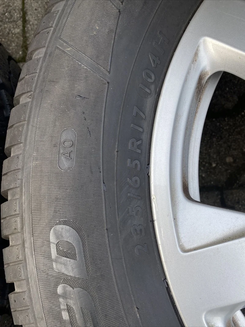 AUDI Q5 Alufelgen 8R DUNLOP SP 8R0601025E WINTERREIFEN 235 65 R17 104H DOT 2916