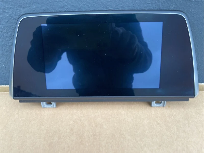BMW X1 F48 X2 F39 CID 6,5” Central Information Display 8803369 Bord Navi Monitor