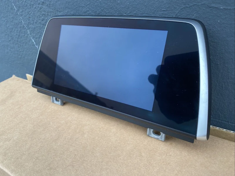BMW X1 F48 X2 F39 CID 6,5” Central Information Display 8803369 Bord Navi Monitor