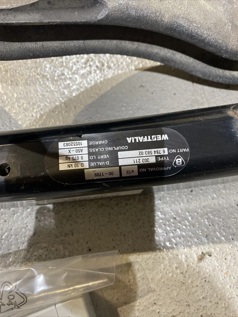 BMW E90 E91 ANHÄNGERKUPPLUNG elektr. 6791155 QUERTRÄGER mit Steuergerät 6857227