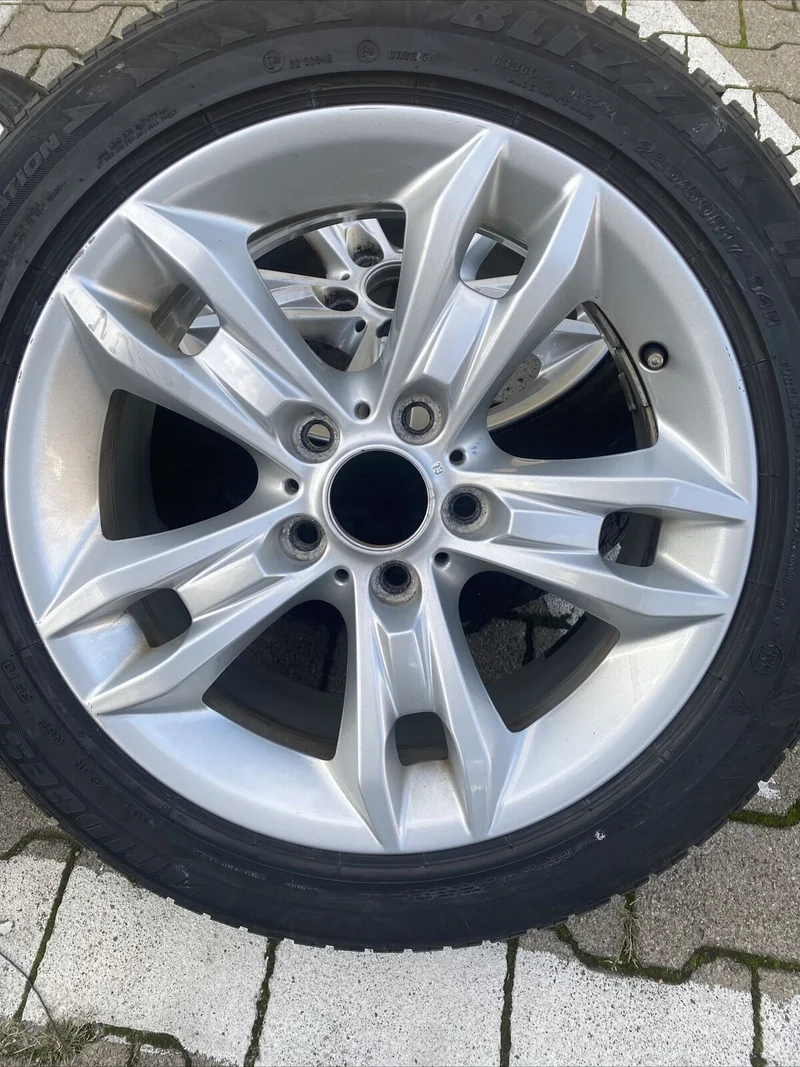 ORIGINAL BMW X1 E84 Alufelgen 6789142 Style 319 Winterreifen RSC 225 50 R17 94H