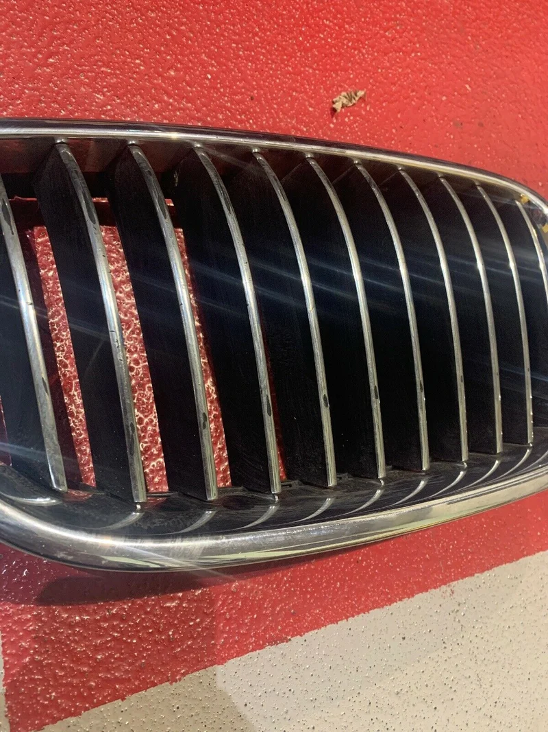 ORIGINAL BMW F10 F11 VFL Ziergitter für Stoßstange Nieren Chrom M Paket