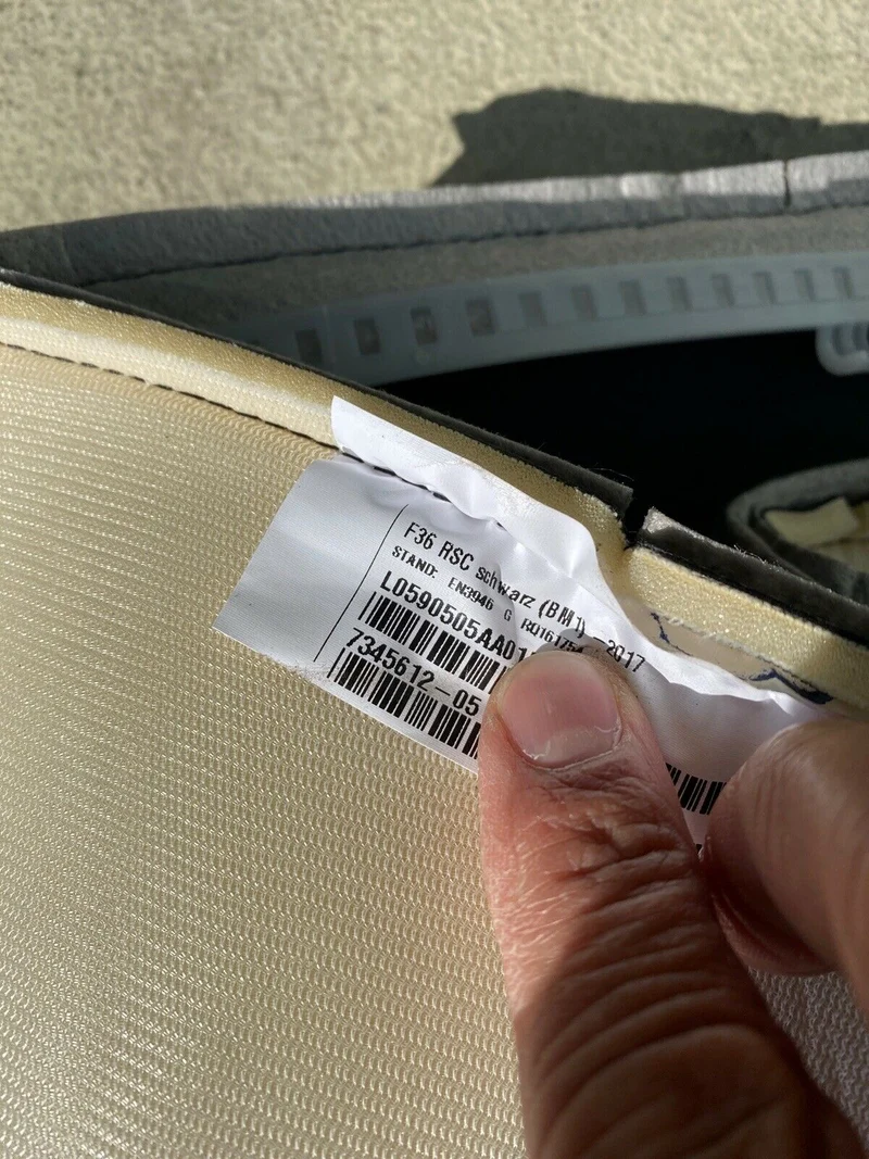 Original NEUWERTIGE BMW F36 Sitzbezug hinten Rücksitz Leder schwarz 7345612
