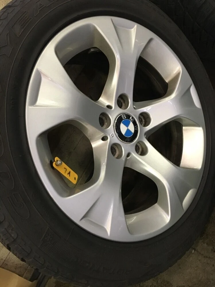 ORIGINAL BMW X1 E84 Alufelgen Sternspeiche 317 m Winterreifen RUNFLAT 225 50 R17
