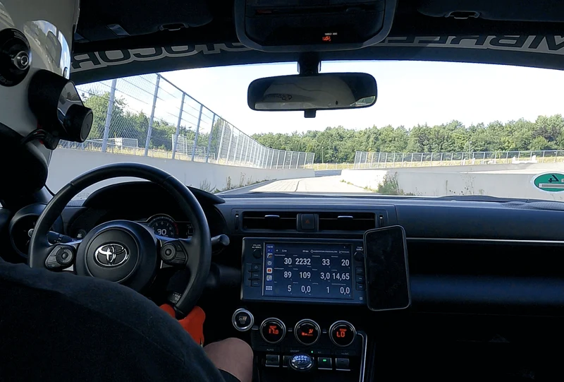 Multimedia- & Monitoring Upgrade für Toyota GR86 und Subaru BRZ