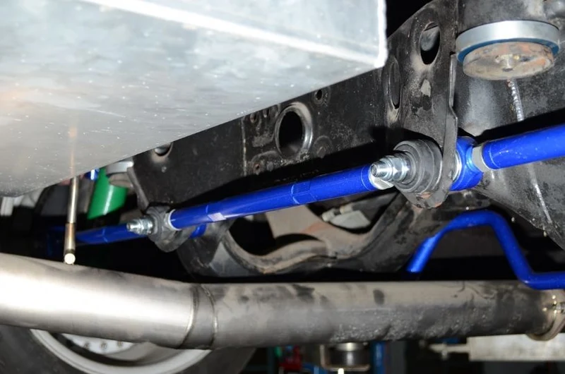 Nissan 300ZX Silvia Skyline Rear Subframe Support Bar - Hardrace