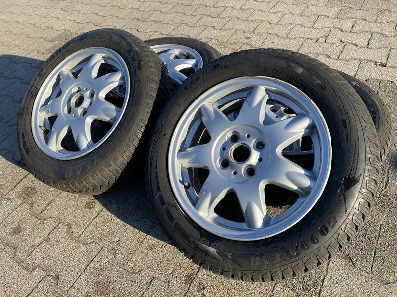 MINI COOPER R56 R50 Alufelgen Delta SPOKE 96 SOMMERREIFEN 175 65 R15 84H 6768972