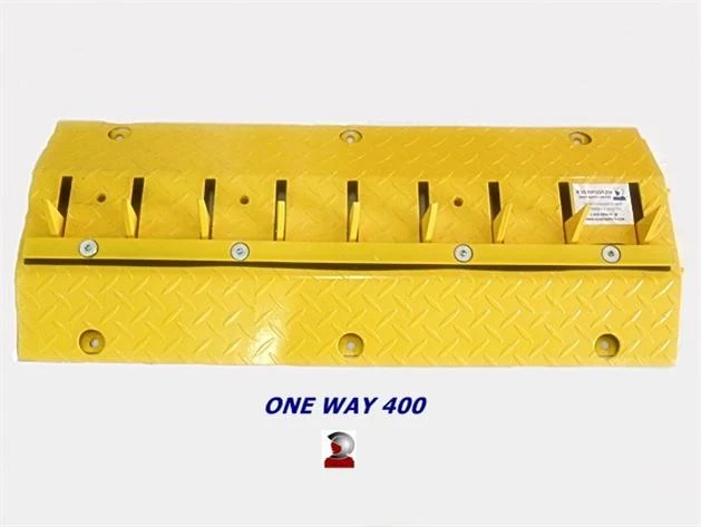 EIN WEG 400 Verkehrsspitzen