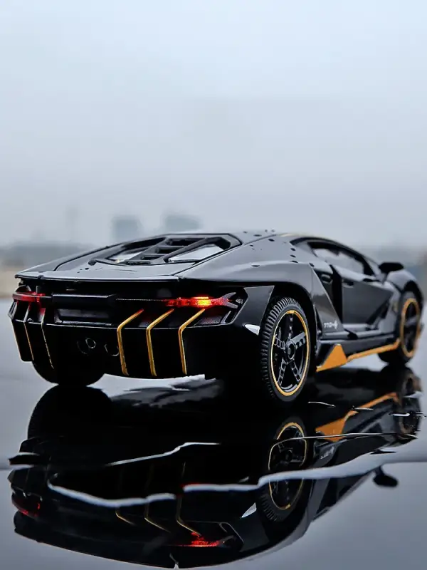 Lamborghini LP770 1:32 Model Samochodu Metalowy