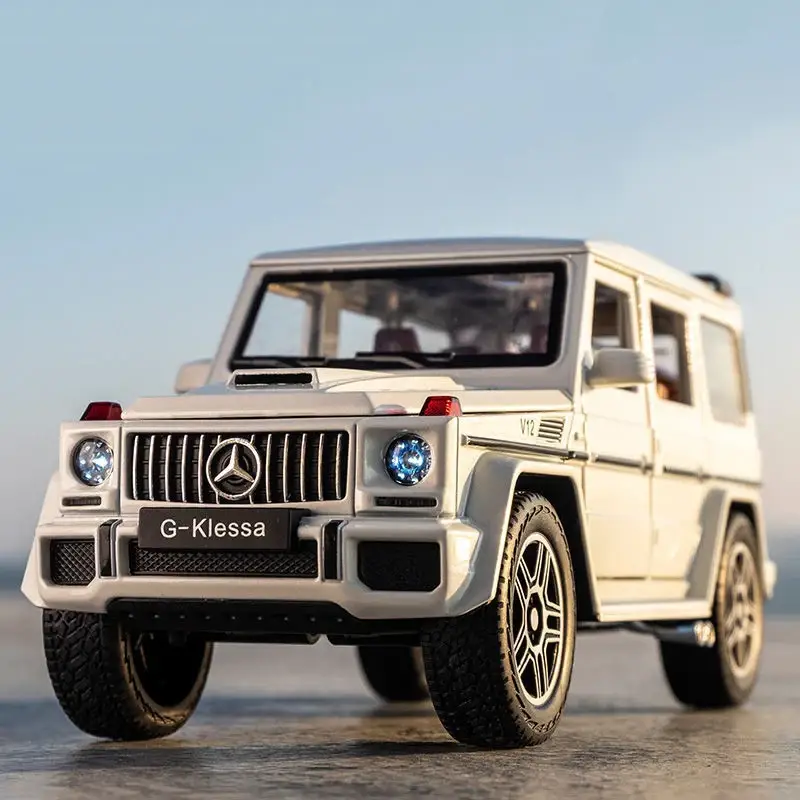 Mercedes-AMG G63 1:24 Model Samochodu Metalowy Dźwięk i Światło