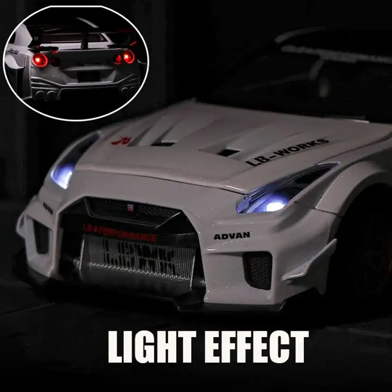 Nissan GTR CSR2 1:32 Model Samochodu Metalowy