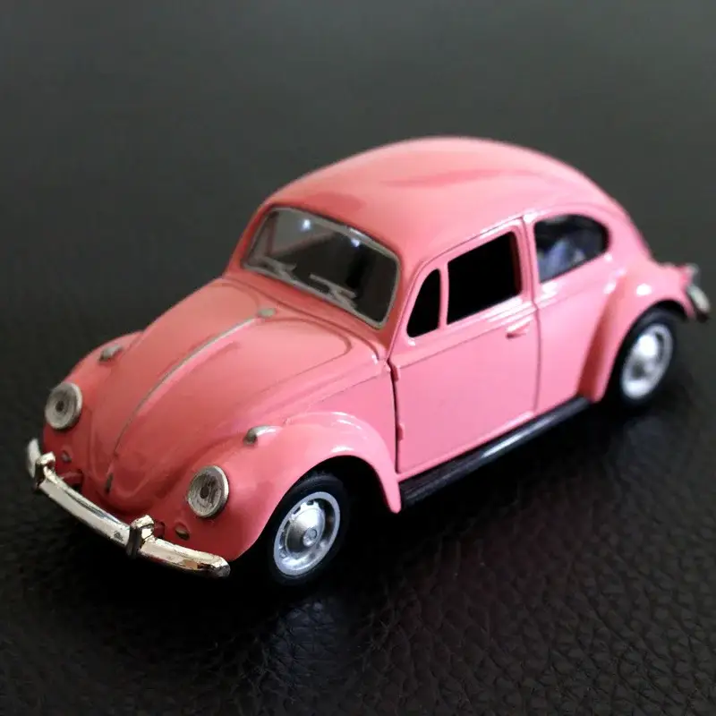 Volkswagen Beetle 1:36 Model Samochodu Metalowy Otwierane Drzwi Mechanizm Cofania