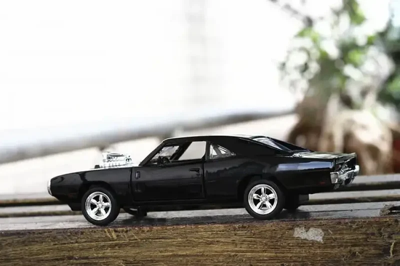 Dodge Charger 1970 1:32 Model Samochodu Metalowy Dźwięk i Światło
