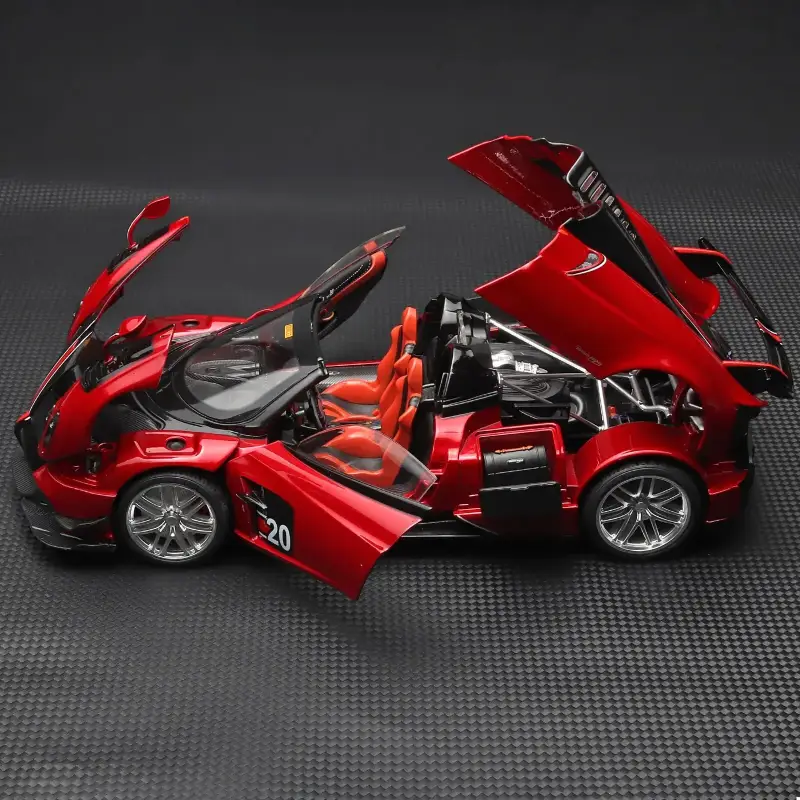 Pagani Huayra 1:18 Model Samochodu Metalowy