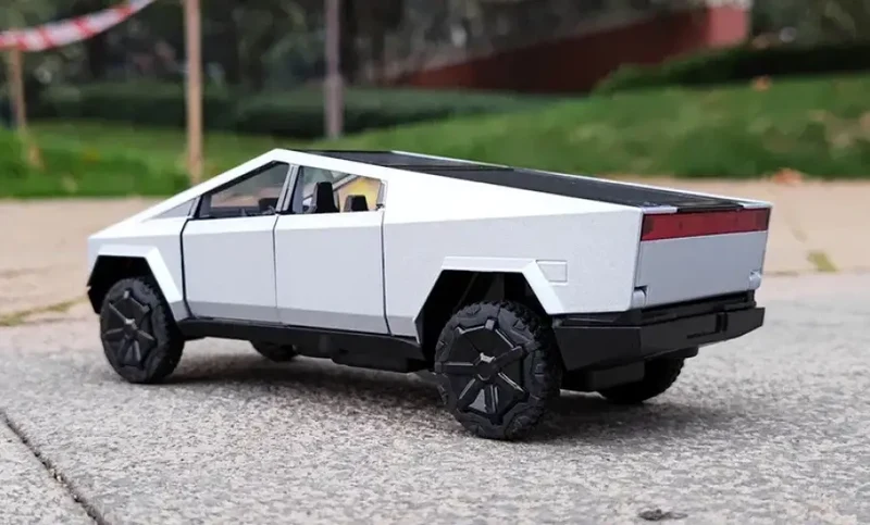 Tesla Cybertruck 1:32 Model Samochodu Metalowy Dźwięk i Światło