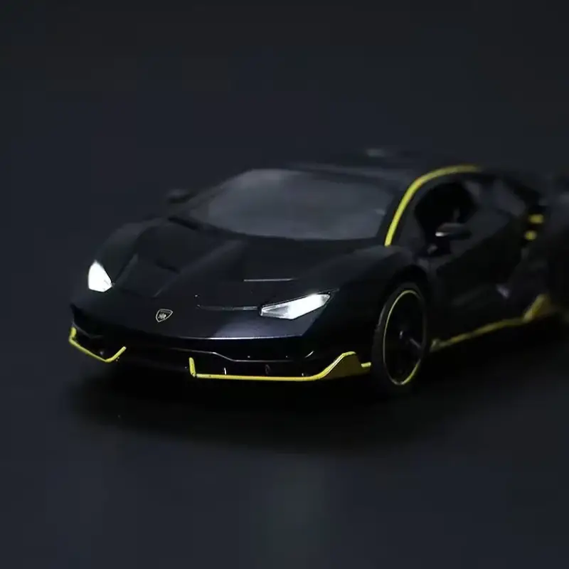 Lamborghini LP770-4 1:32 Model Samochodu Metalowy Dźwięk i Światło