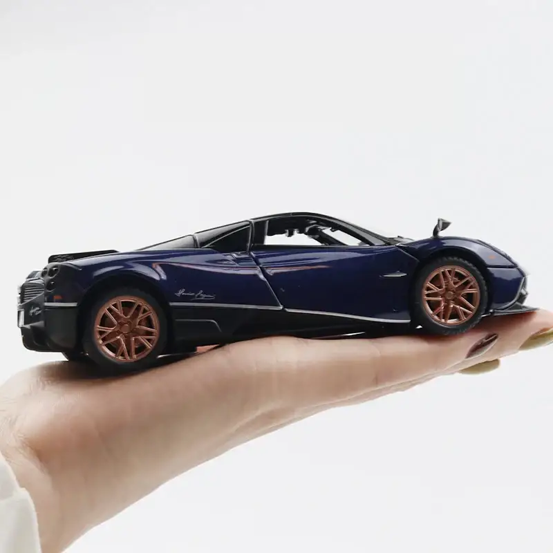 Pagani Huayra 1:32 Model Samochodu Metalowy Dźwięk i Światło